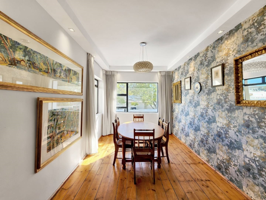 To Let 2 Bedroom Property for Rent in Green Point Western Cape